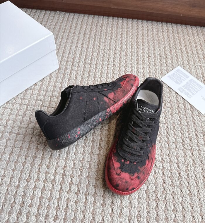 Maison Margiela Replica Paint 'Black Red'