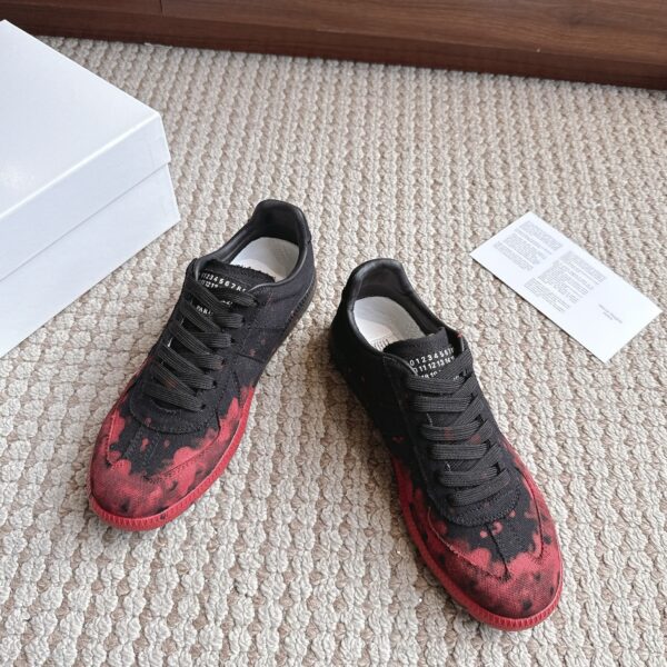 Maison Margiela Replica Paint 'Black Red'