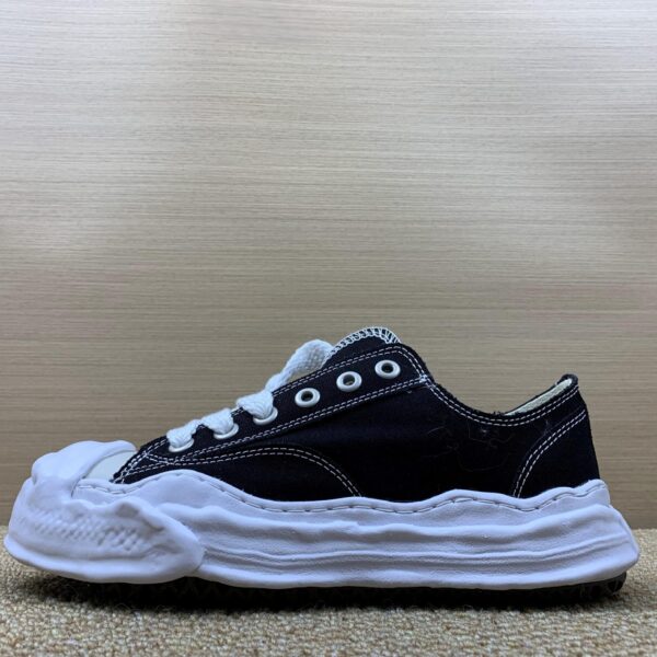 Maison Mihara Yasuhiro Hank OG Sole Canvas Low 'Black & White'