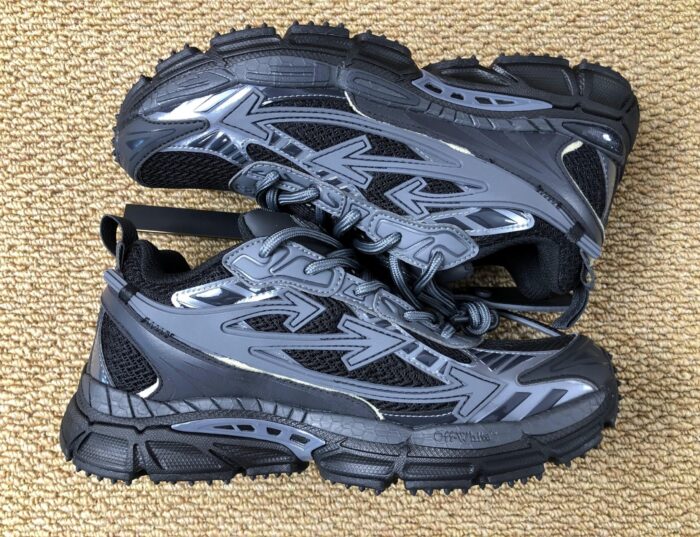 Off-White Be Right Back Sneaker 'Black'