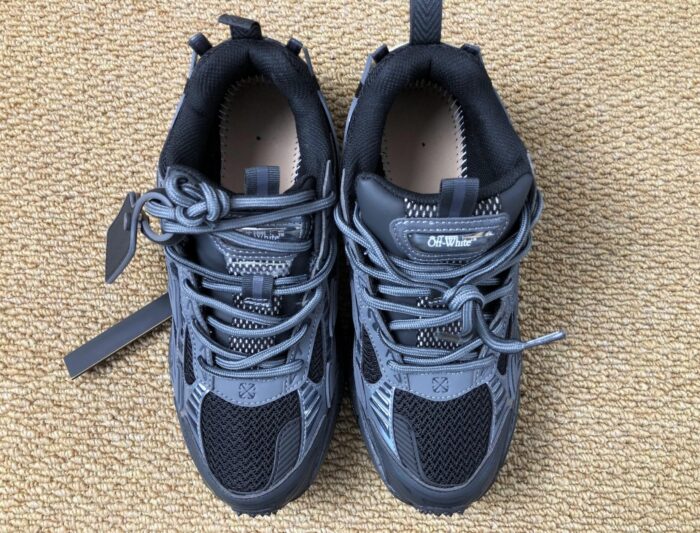 Off-White Be Right Back Sneaker 'Black'