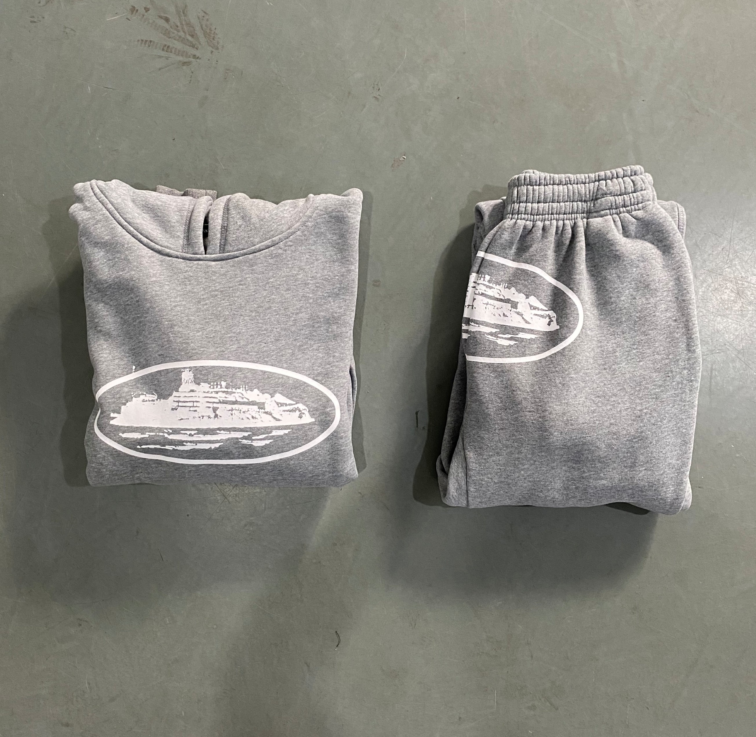Corteiz Rule the world Hoodie Grey
