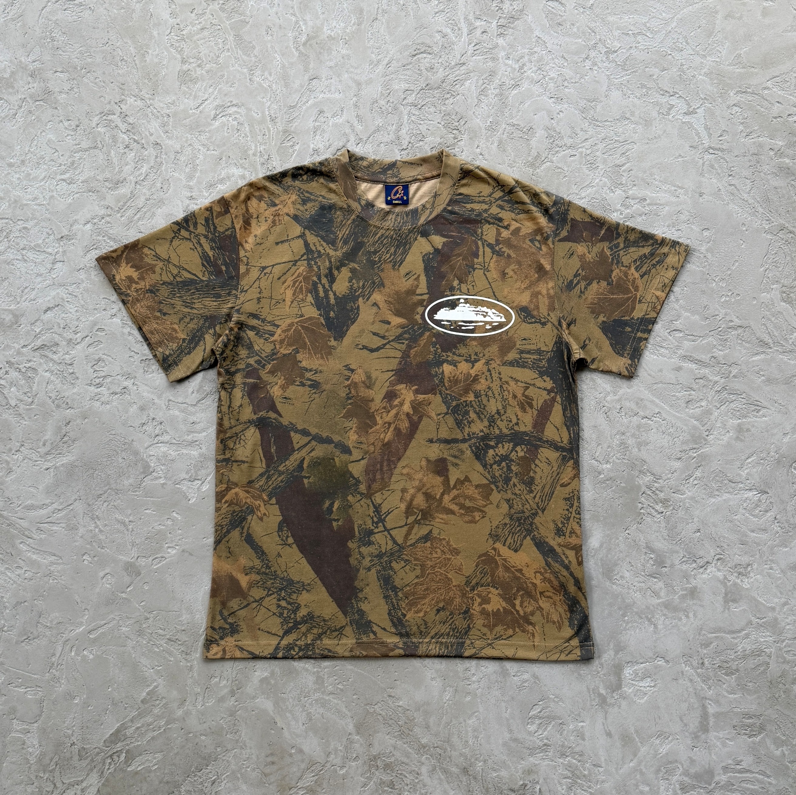 Corteiz Island Puff Print Tee Forest Camo