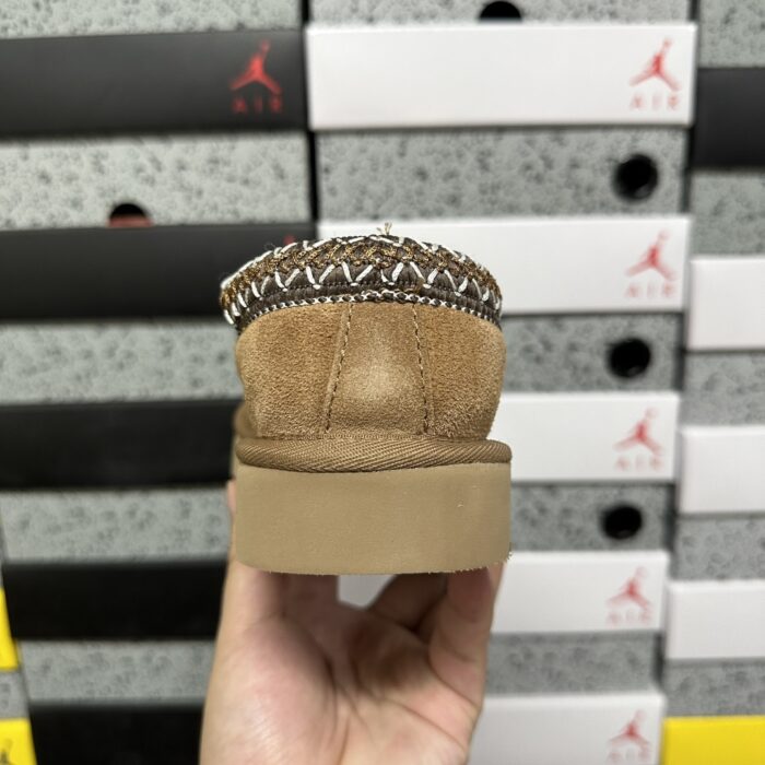 Classic Ultra Mini Boot