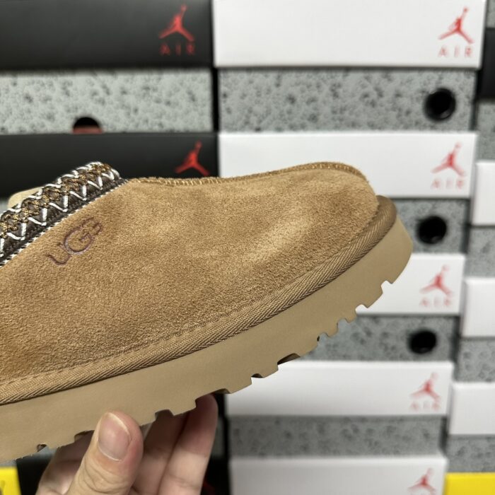 Classic Ultra Mini Boot