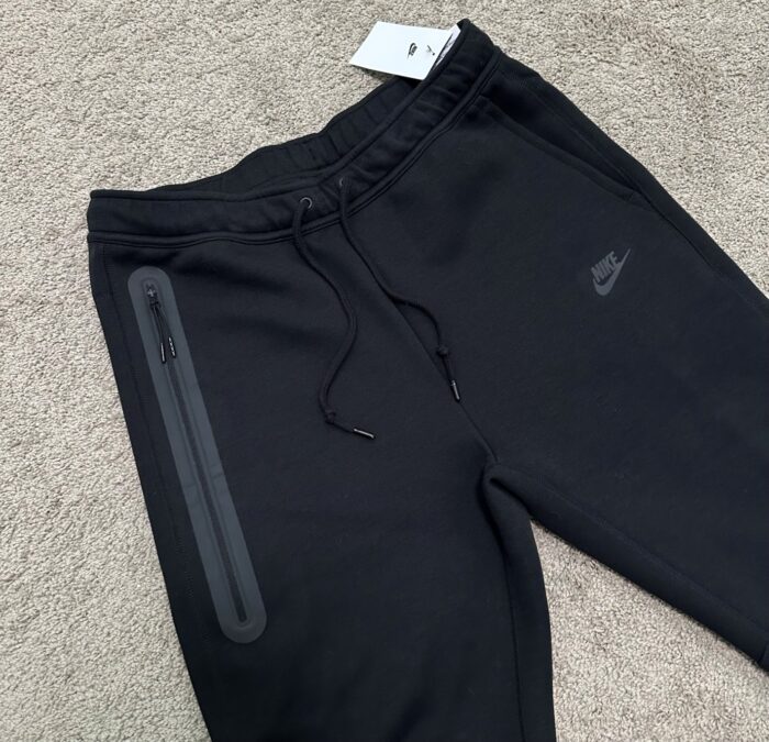 Nike Tech Fleece Classic Tracksuit