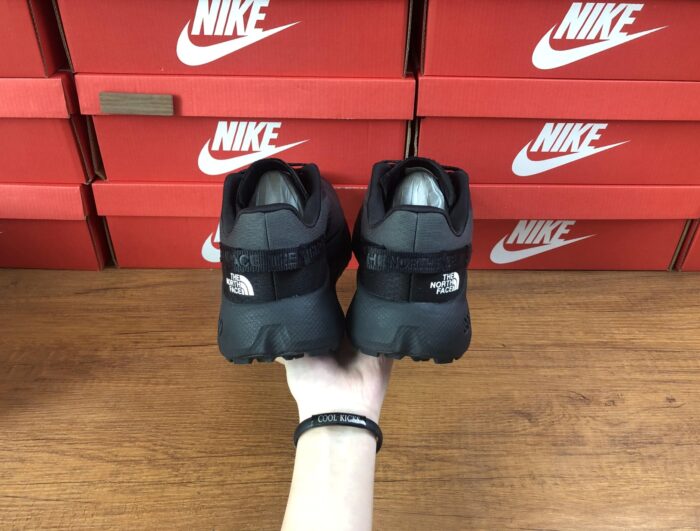 North Face M Altamesa 300 'Black'