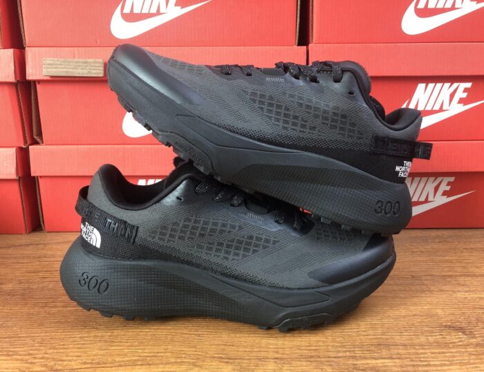 North Face M Altamesa 300 'Black'