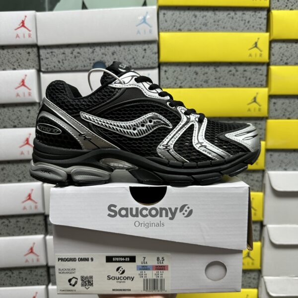 Sauconi Pro Grid Omni 9 BlackSilver Noir Argent 9 Sauconi Pro Grid Omni 9 'Black/Silver Noir Argent'