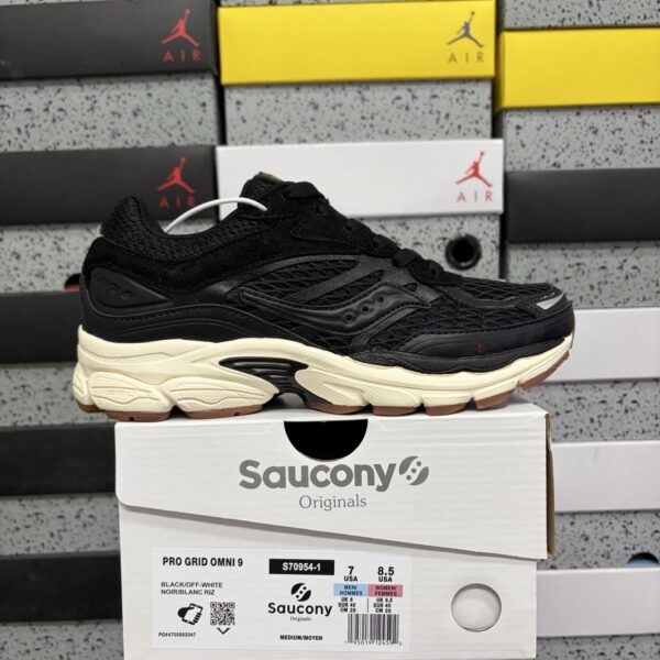 Sauconi Pro Grid Omni 9 black Off-White Noir11 Sauconi Pro Grid Omni 9 'Black/Off-White Noir'
