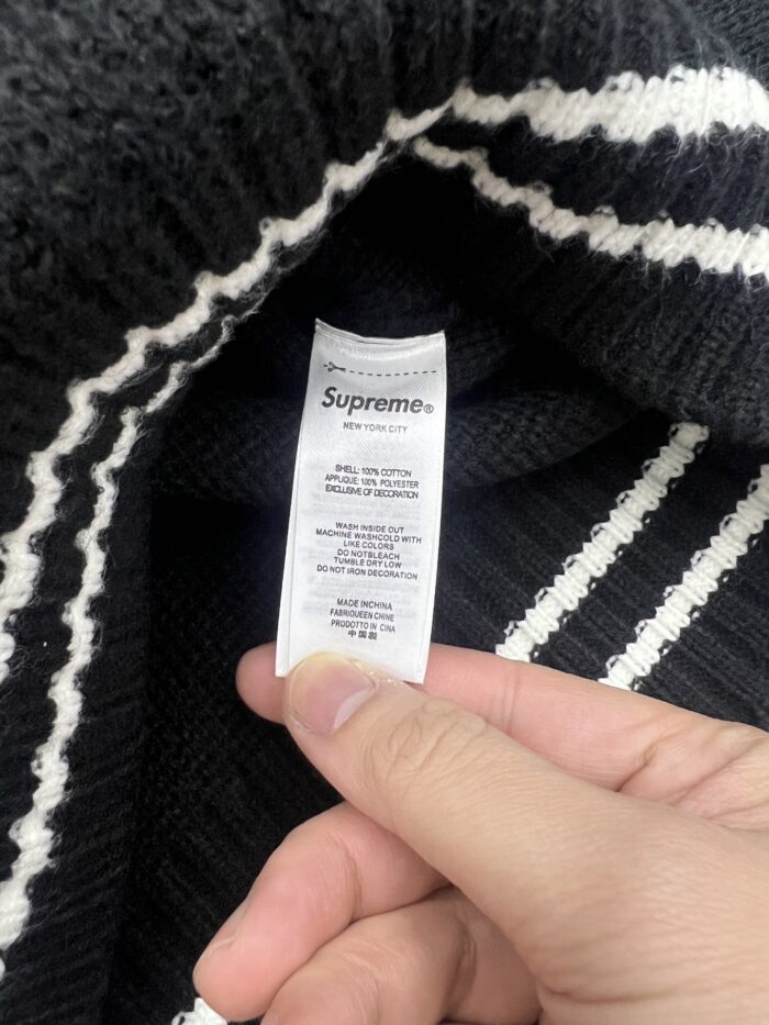 Supreme Script Stripe Half Zip Sweaters